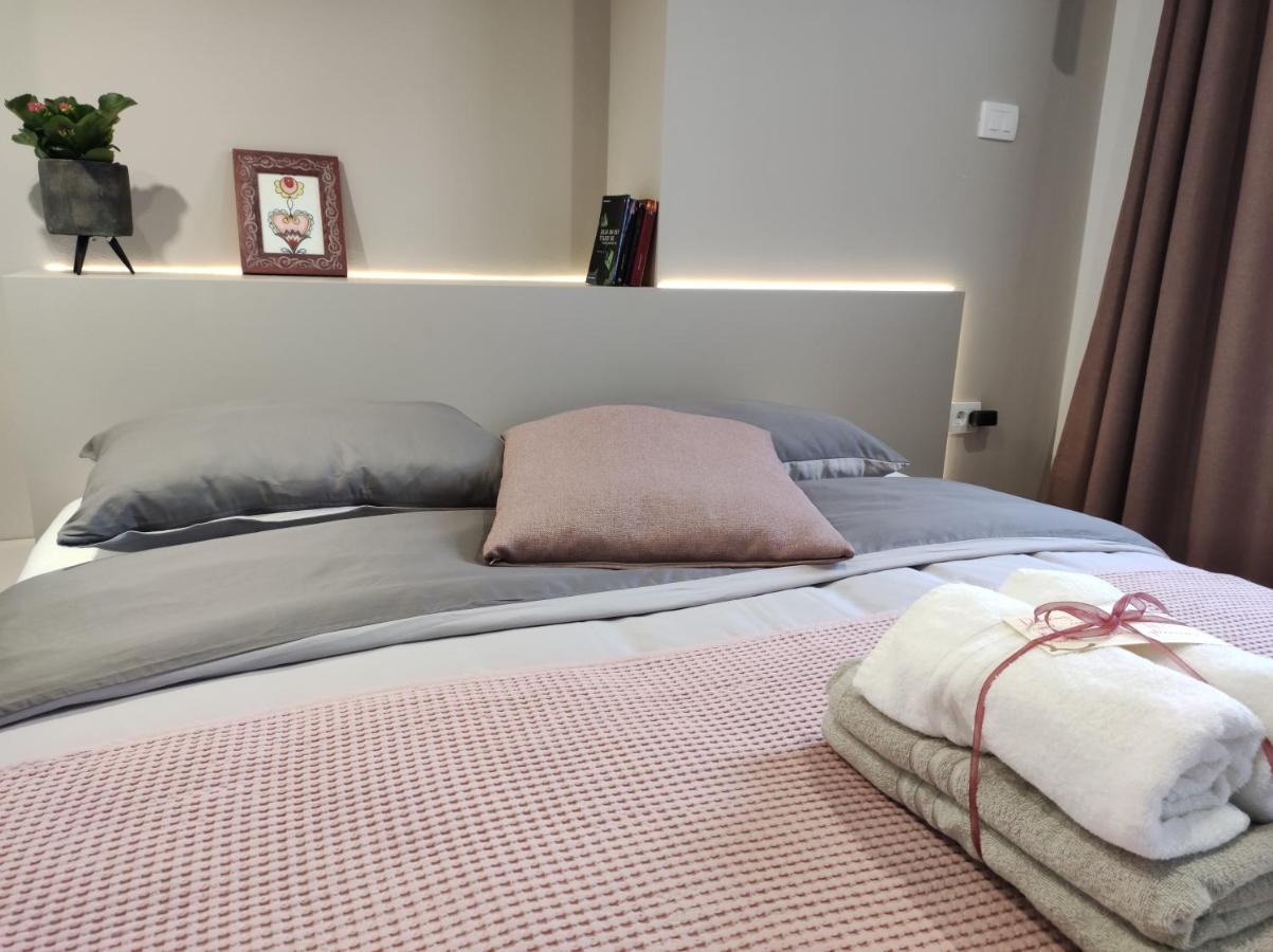Boutique Rooms By Petric Winery Dobravlje Eksteriør billede