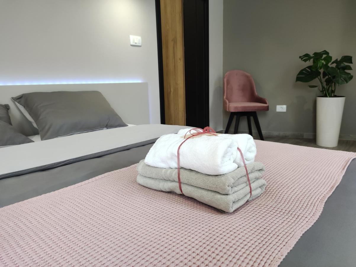 Boutique Rooms By Petric Winery Dobravlje Eksteriør billede
