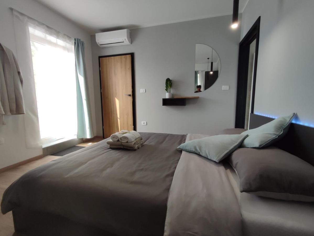 Boutique Rooms By Petric Winery Dobravlje Eksteriør billede