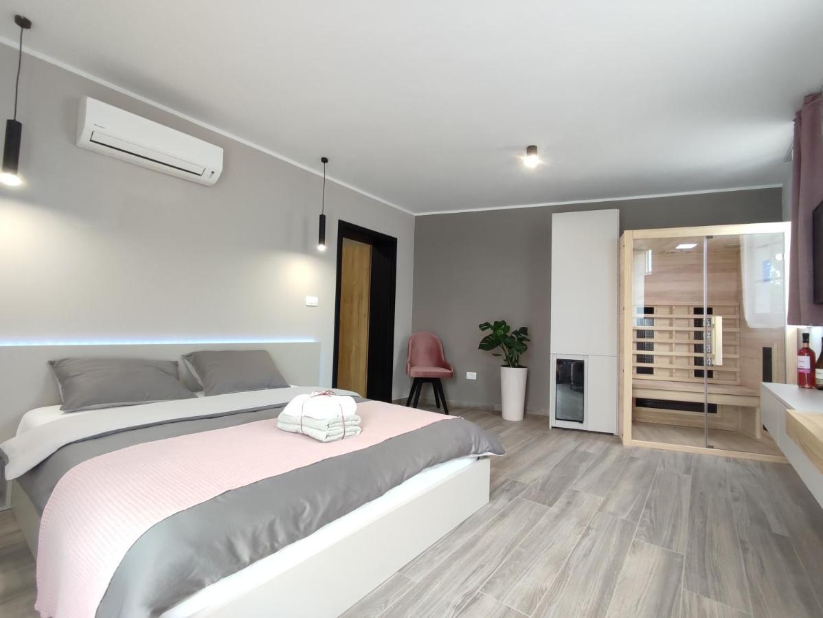 Boutique Rooms By Petric Winery Dobravlje Eksteriør billede
